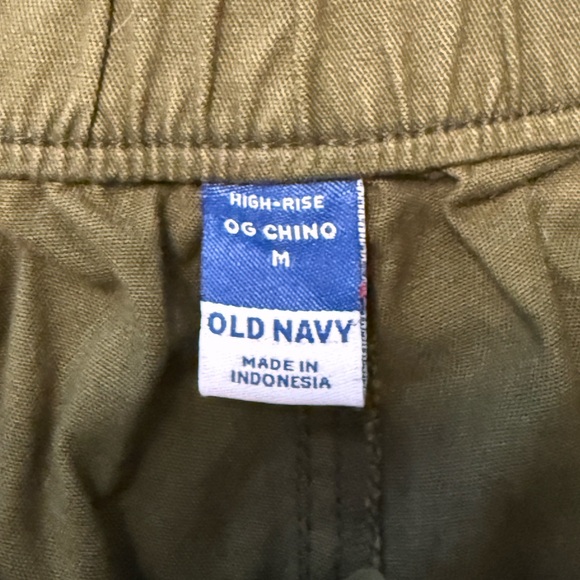 Old Navy Olive Green Women's High Rise OG Cotton Blend Chino Shorts NWT M - Picture 4 of 9